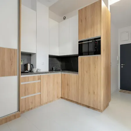 Cosy Gasiorowskich By The Wilson Park By Renters アパート *