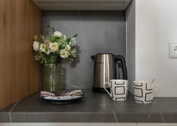 Cosy Gasiorowskich By The Wilson Park By Renters דירה