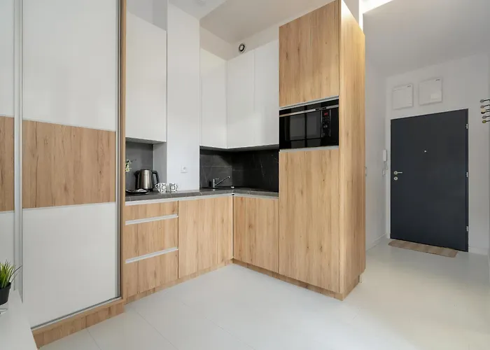 Cosy Gasiorowskich By The Wilson Park By Renters アパート *